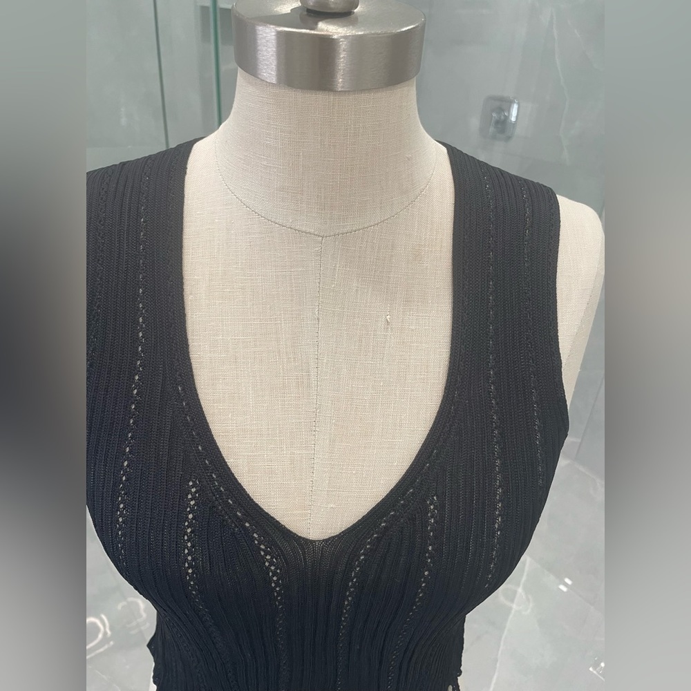 CHANEL BLACK CROP TOP SIZE 38 - Picture 3 of 17
